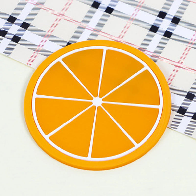 Porta-Copos de Silicone em Formato de Fruta – Antiderrapante, Isolante Térmico e Decorativo para sua Cozinha e Mesa