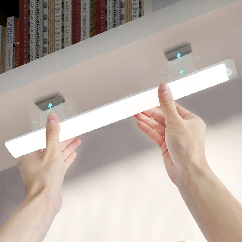 Luz Noturna LED Sem Fio com Sensor de Movimento – Iluminação Inteligente para Closets, Cozinha, Quarto e Escadas